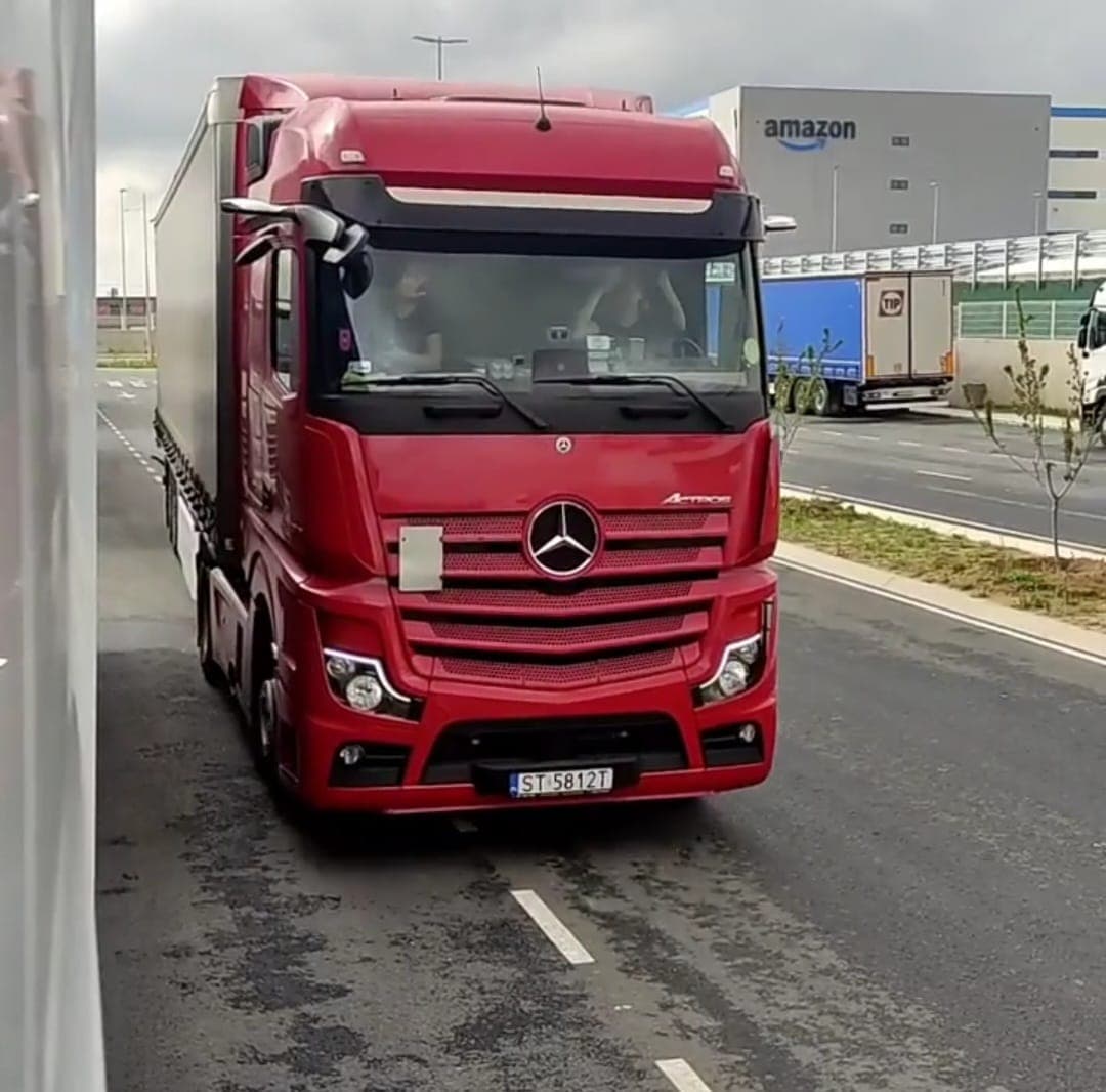 Royal Global Logistics 5
