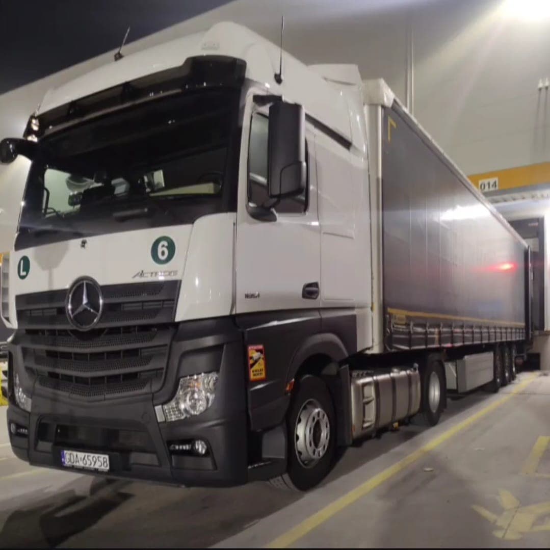 Royal Global Logistics 12
